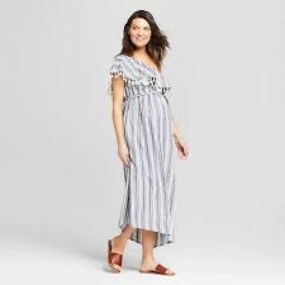 Isabel Maternity by Ingrid & Isabel Dresses & Skirts - Ingrid & Isabel MATERNITY OneShoulder Dress Size M